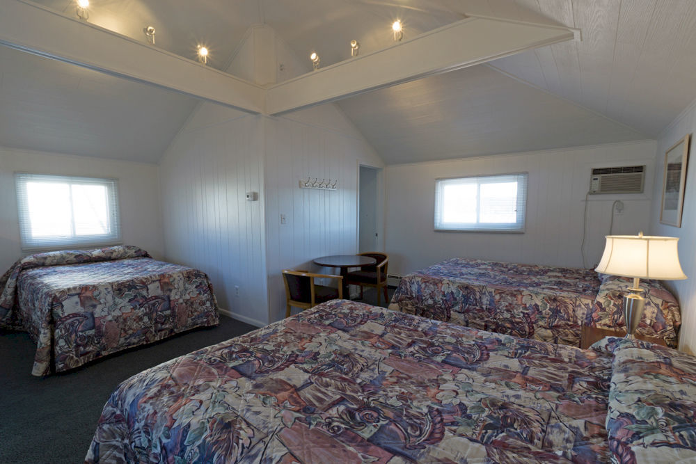 Cold Creek Inn Beulah Bagian luar foto